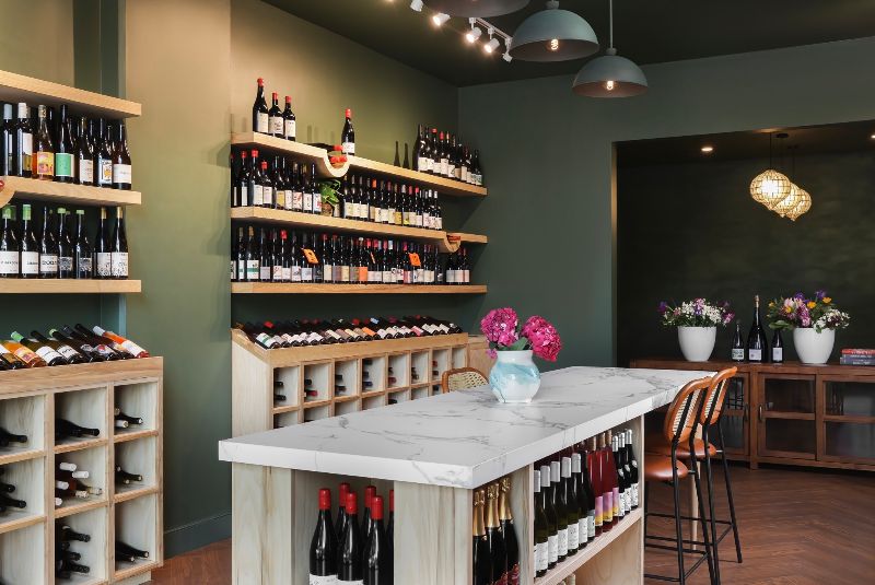 Natural-wine_Underdog Wine Shop 2 (Credit_ Brian Cole)